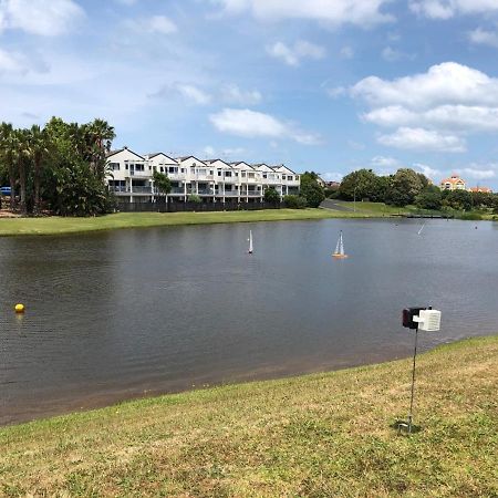 Gulf Harbour Guest House Apartment Auckland Exteriör bild