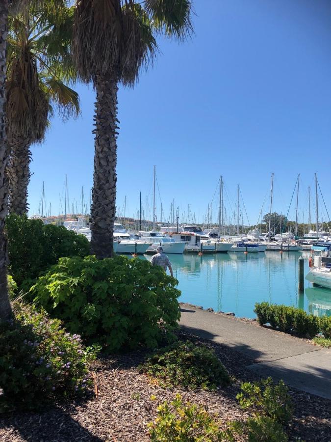 Gulf Harbour Guest House Apartment Auckland Exteriör bild